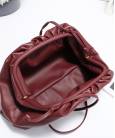 Сумка Bottega Veneta The Pouch Bordeaux Clutch
